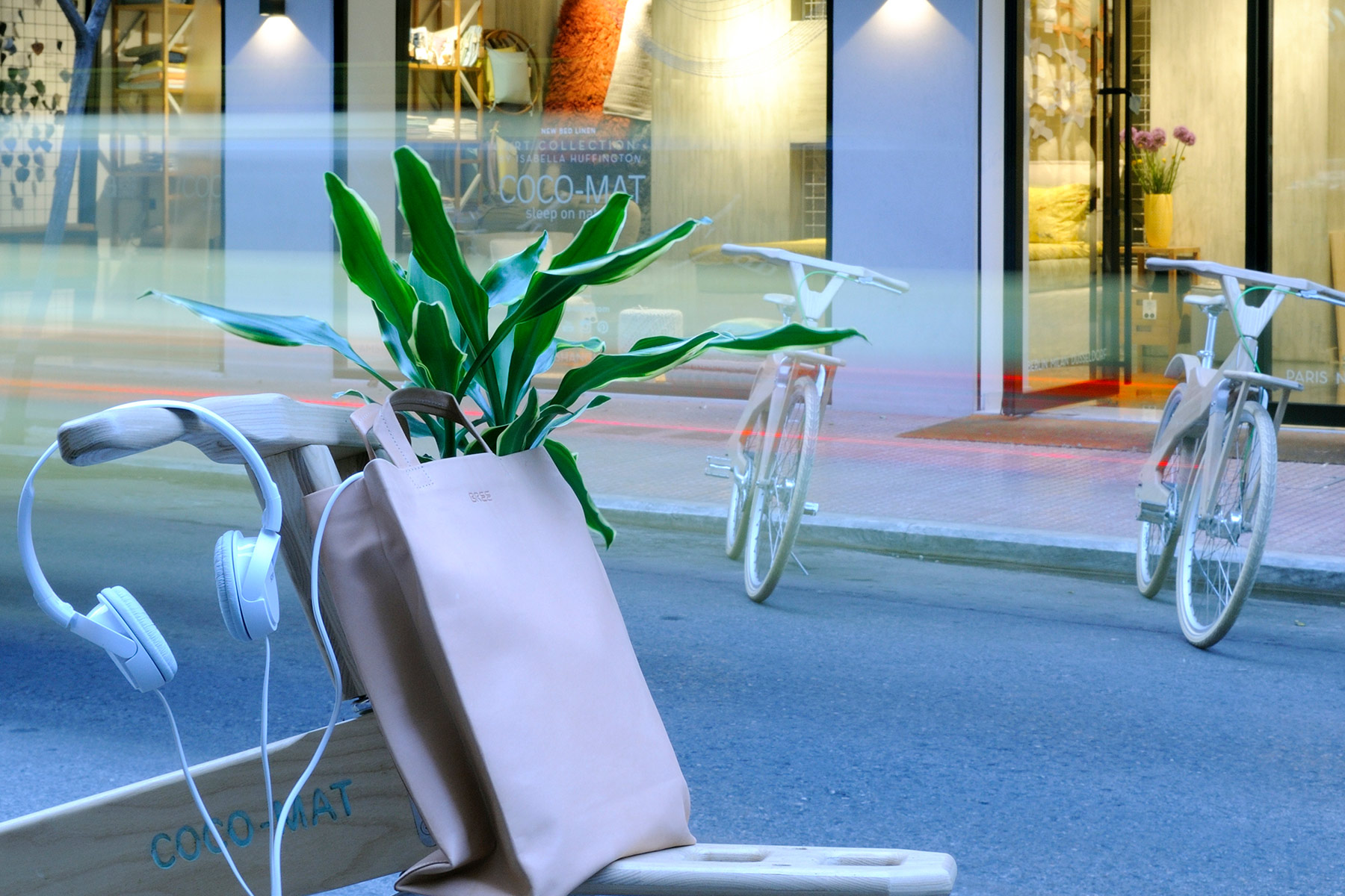 cocomat_group_experiences_bicycle_gallery